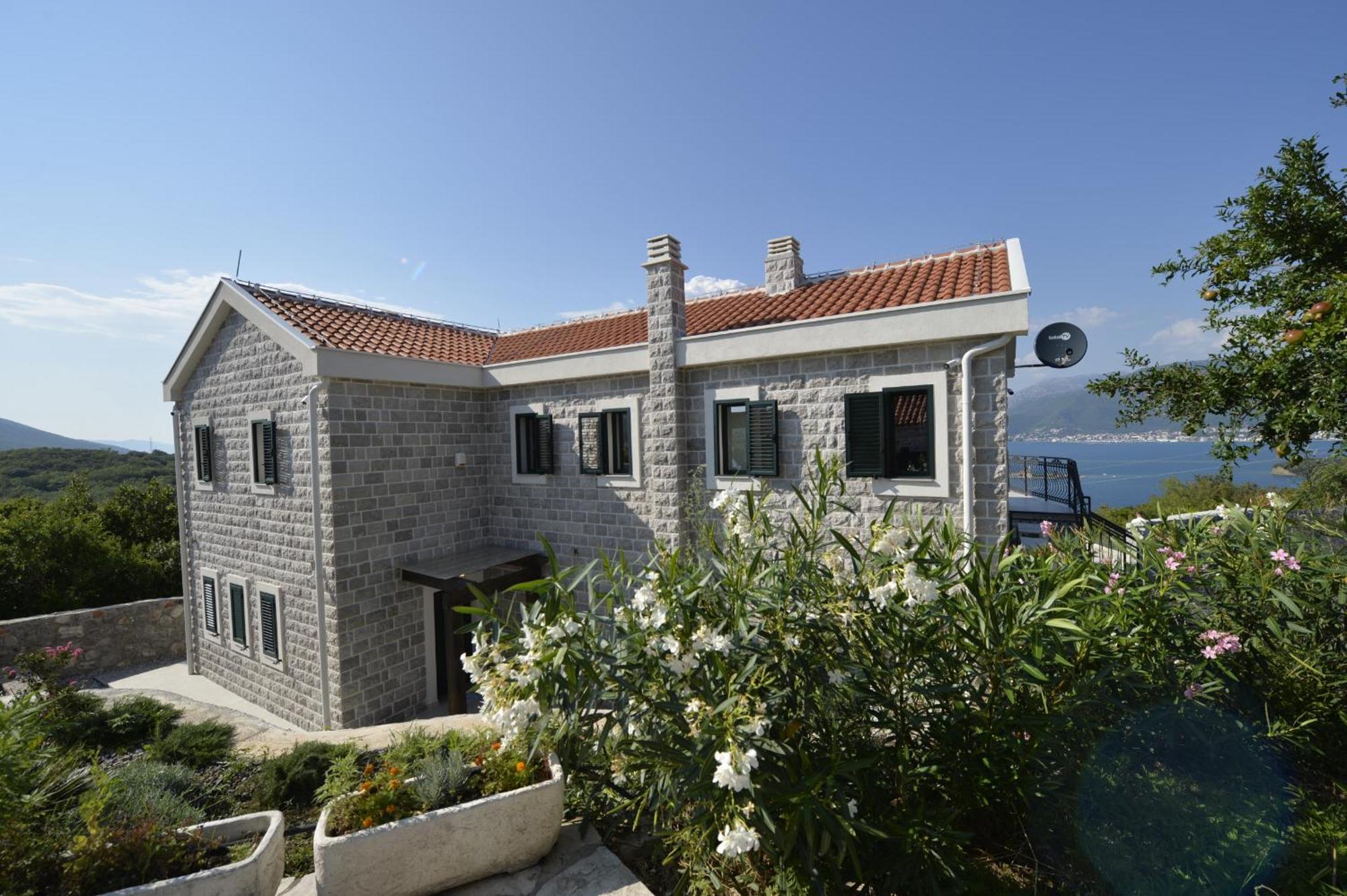 Villa Vista Azzurra Tivat Exterior foto